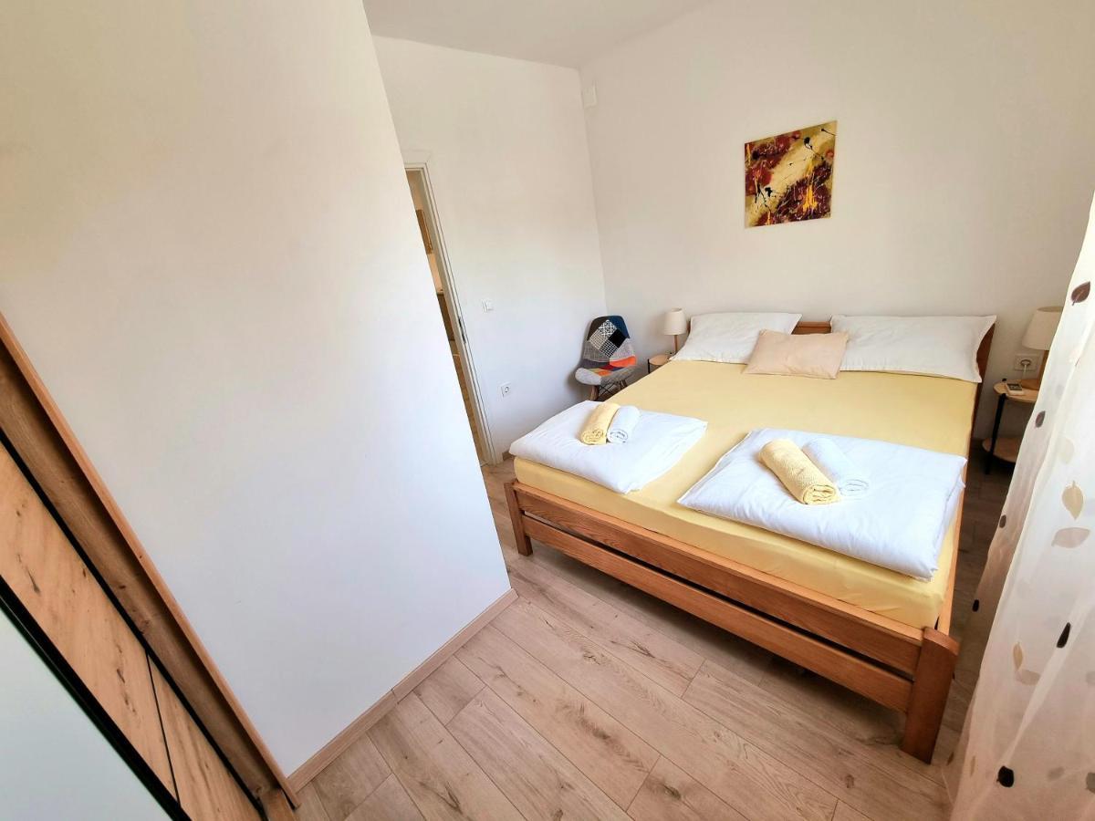 Apartamento Julia Biograd Na Moru Exterior foto